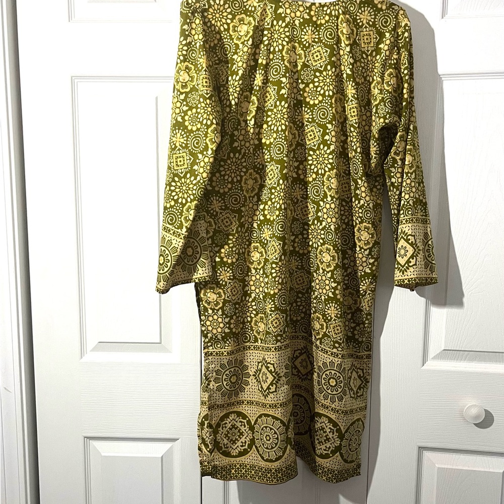 Beautiful yellow/green Tunic